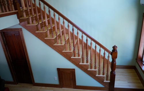 Quelles sont les marques les plus reconnues pour les escaliers?